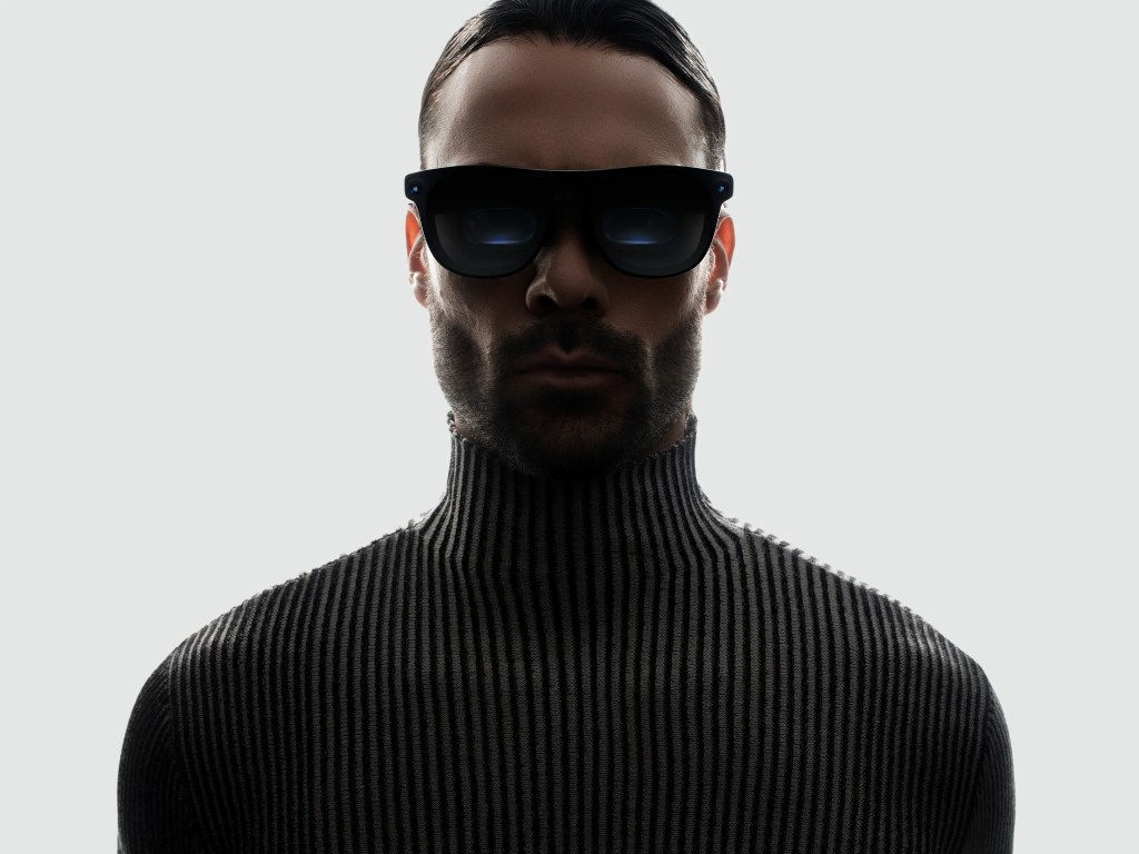 XREAL Aura Review: Lightweight AR Glasses with AI&nbsp;Features